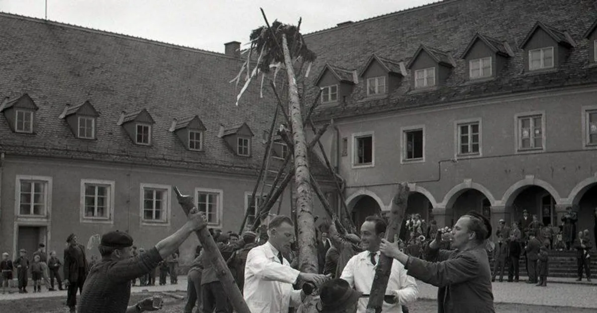Májový strom: Slovenská jarová tradícia